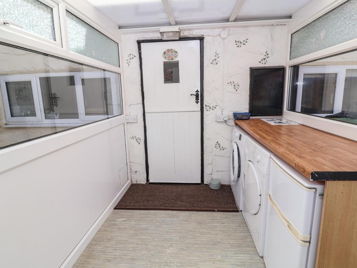 Holiday home Lena *